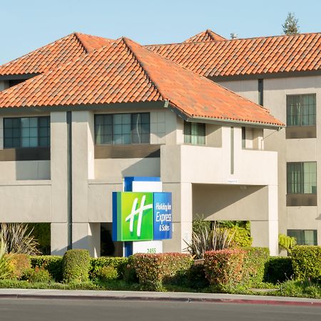 Holiday Inn Express & Suites Santa Clara - Silicon Valley By Ihg Dış mekan fotoğraf