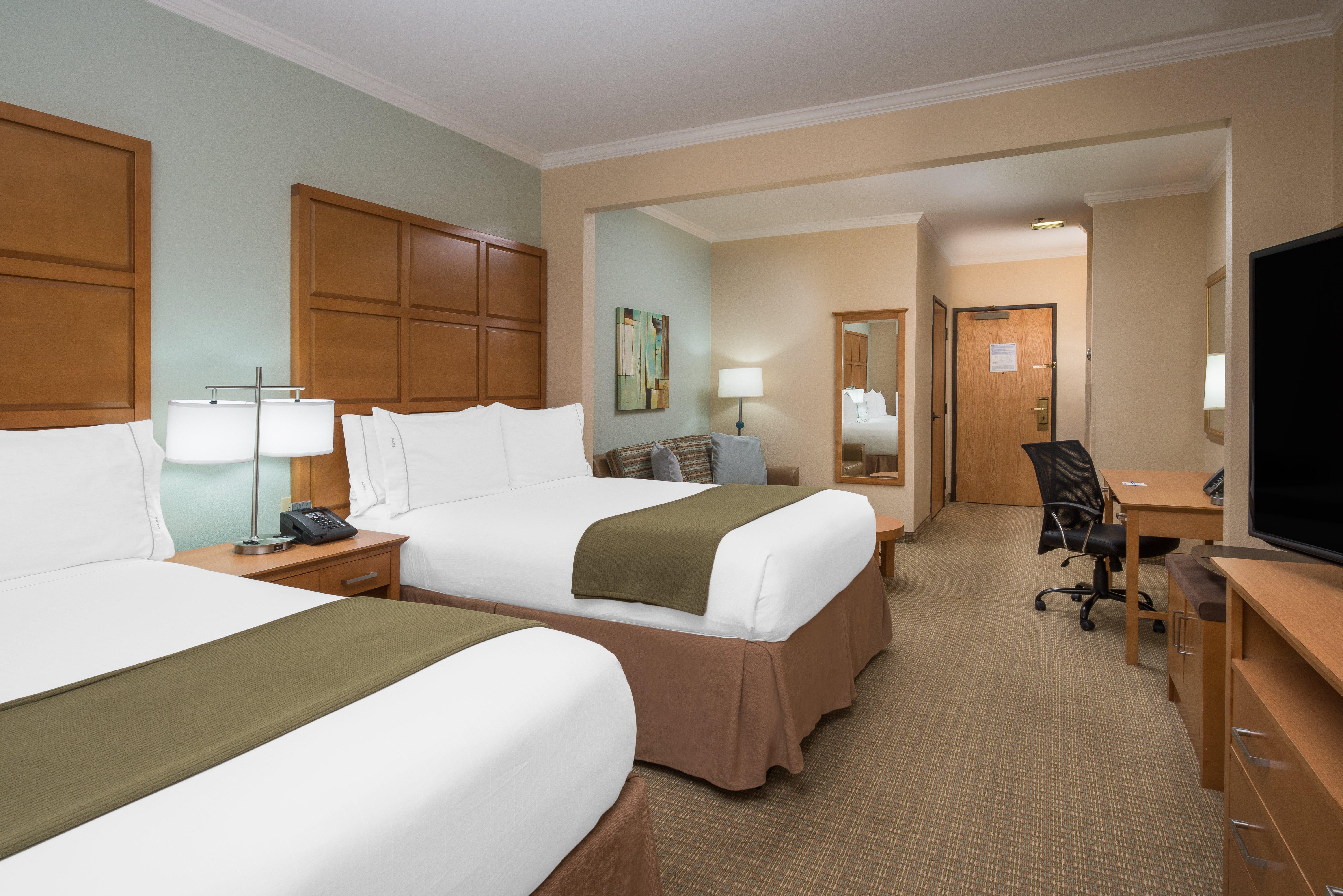 Holiday Inn Express & Suites Santa Clara - Silicon Valley By Ihg Dış mekan fotoğraf
