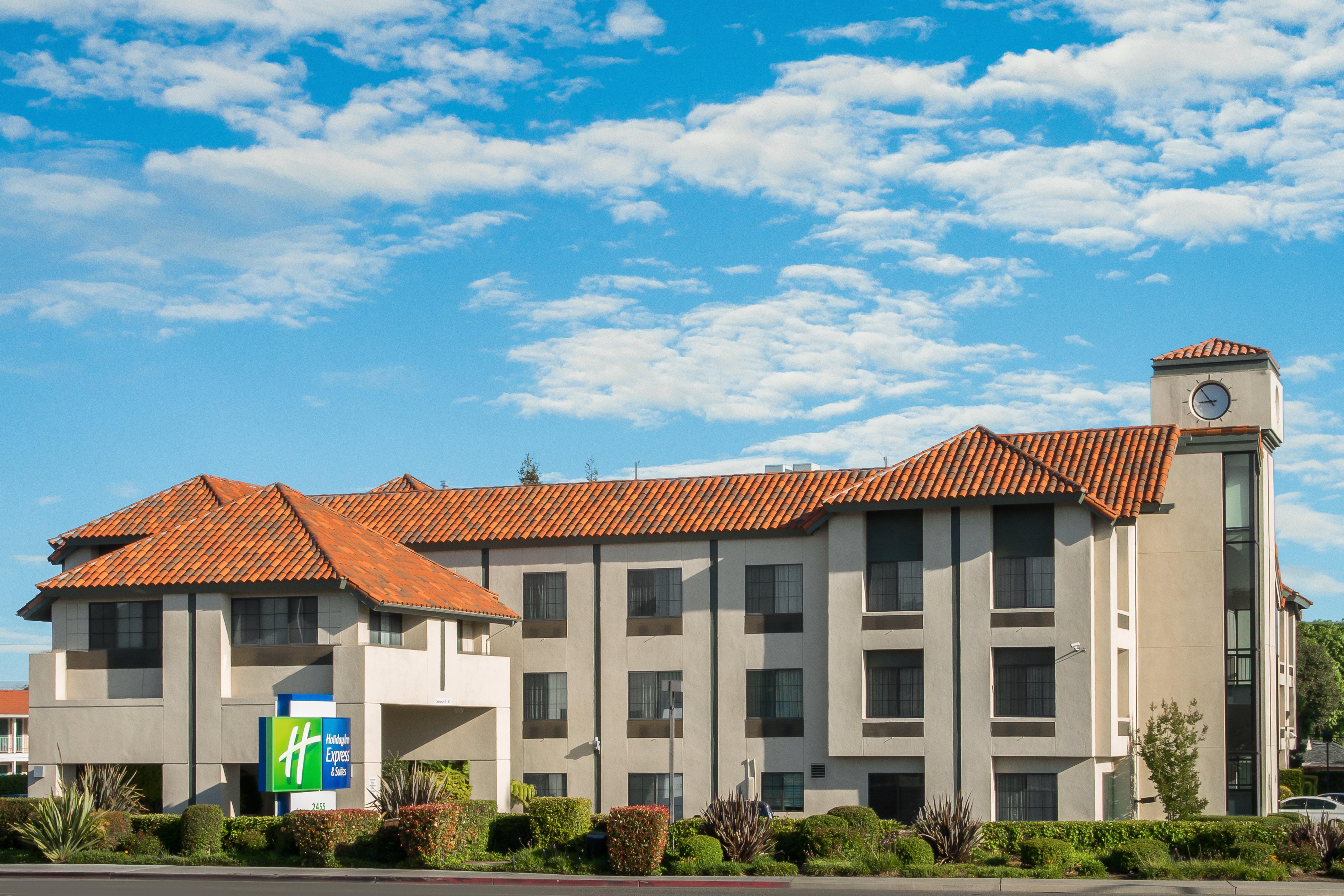 Holiday Inn Express & Suites Santa Clara - Silicon Valley By Ihg Dış mekan fotoğraf