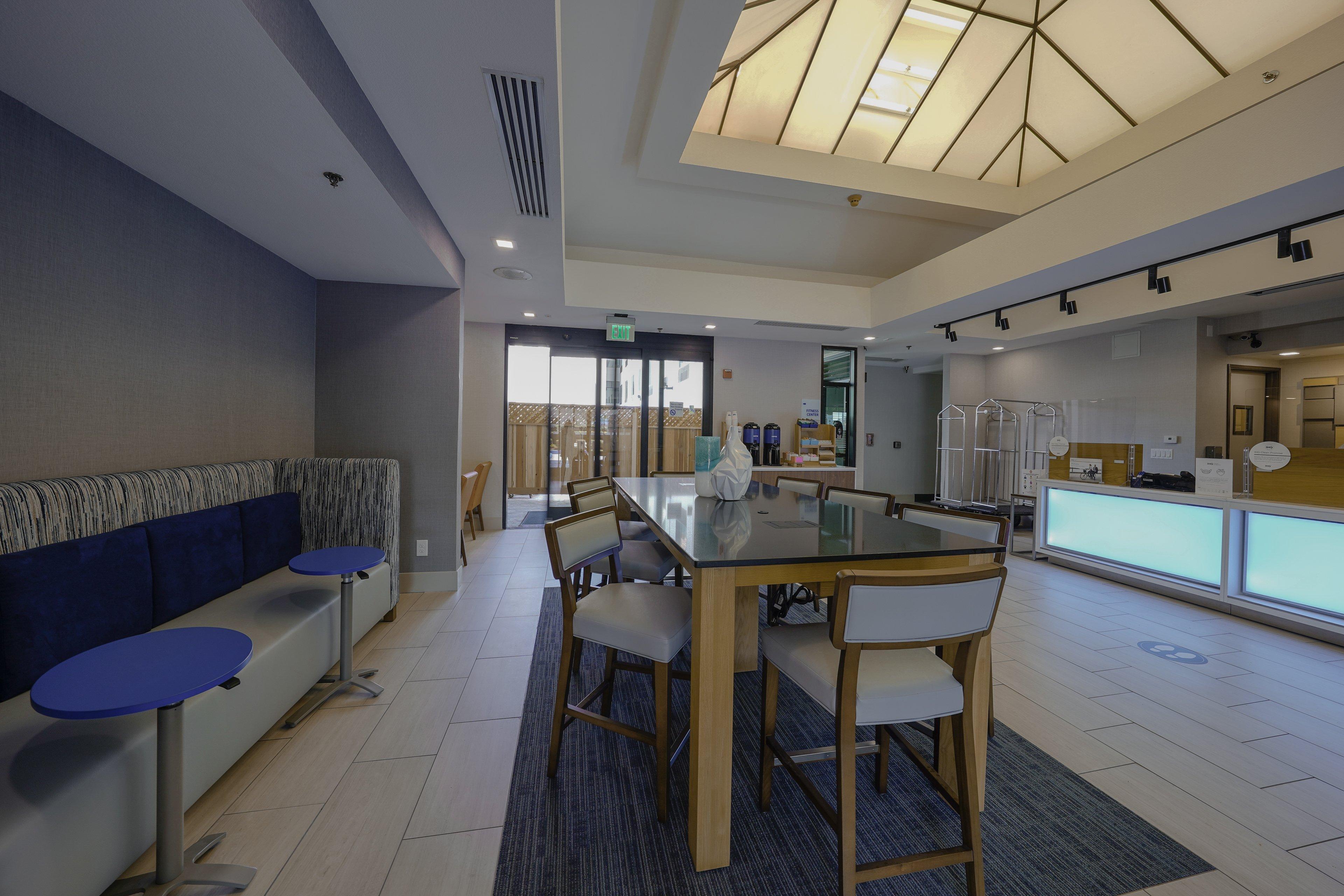 Holiday Inn Express & Suites Santa Clara - Silicon Valley By Ihg Dış mekan fotoğraf