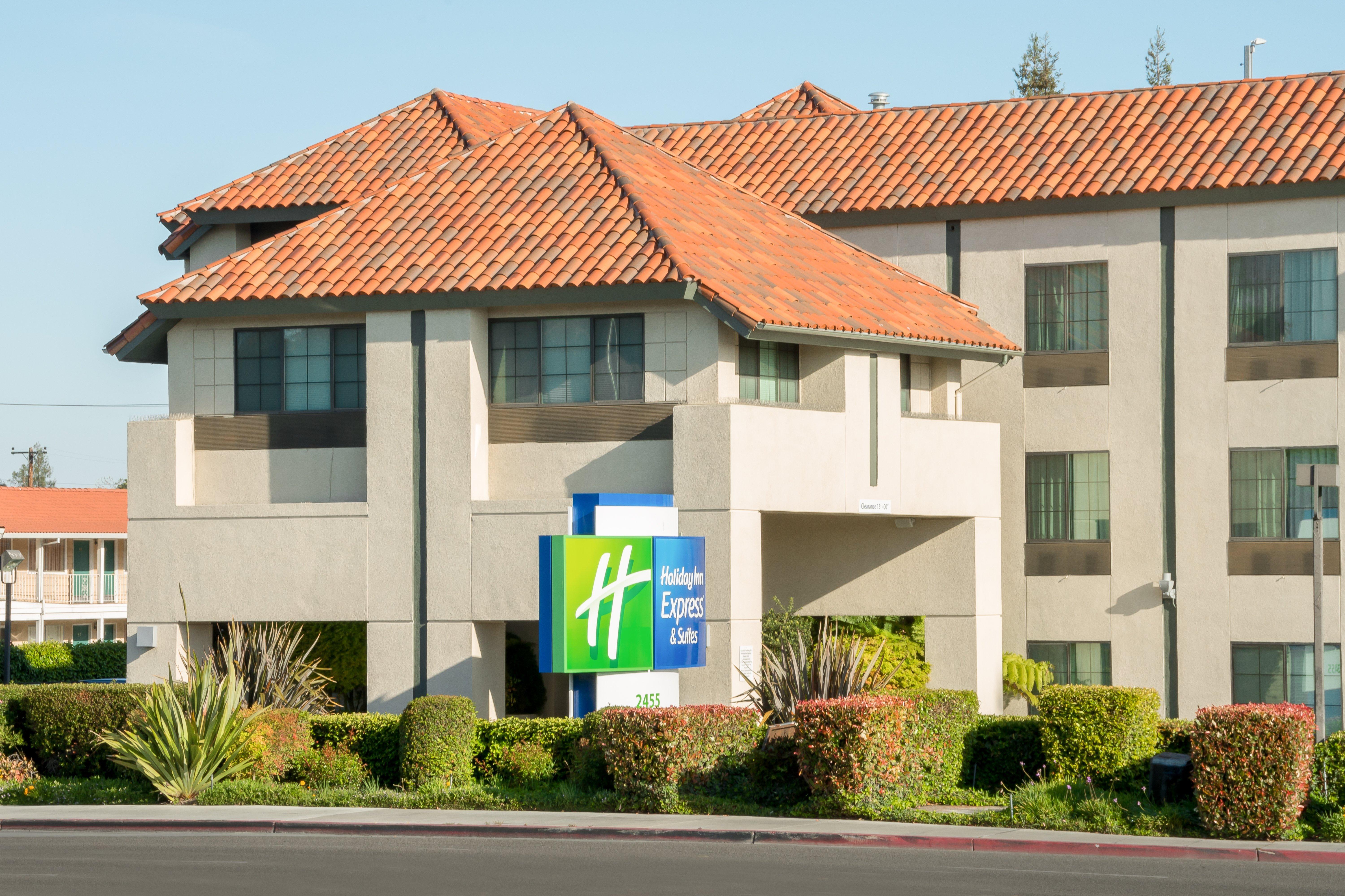 Holiday Inn Express & Suites Santa Clara - Silicon Valley By Ihg Dış mekan fotoğraf