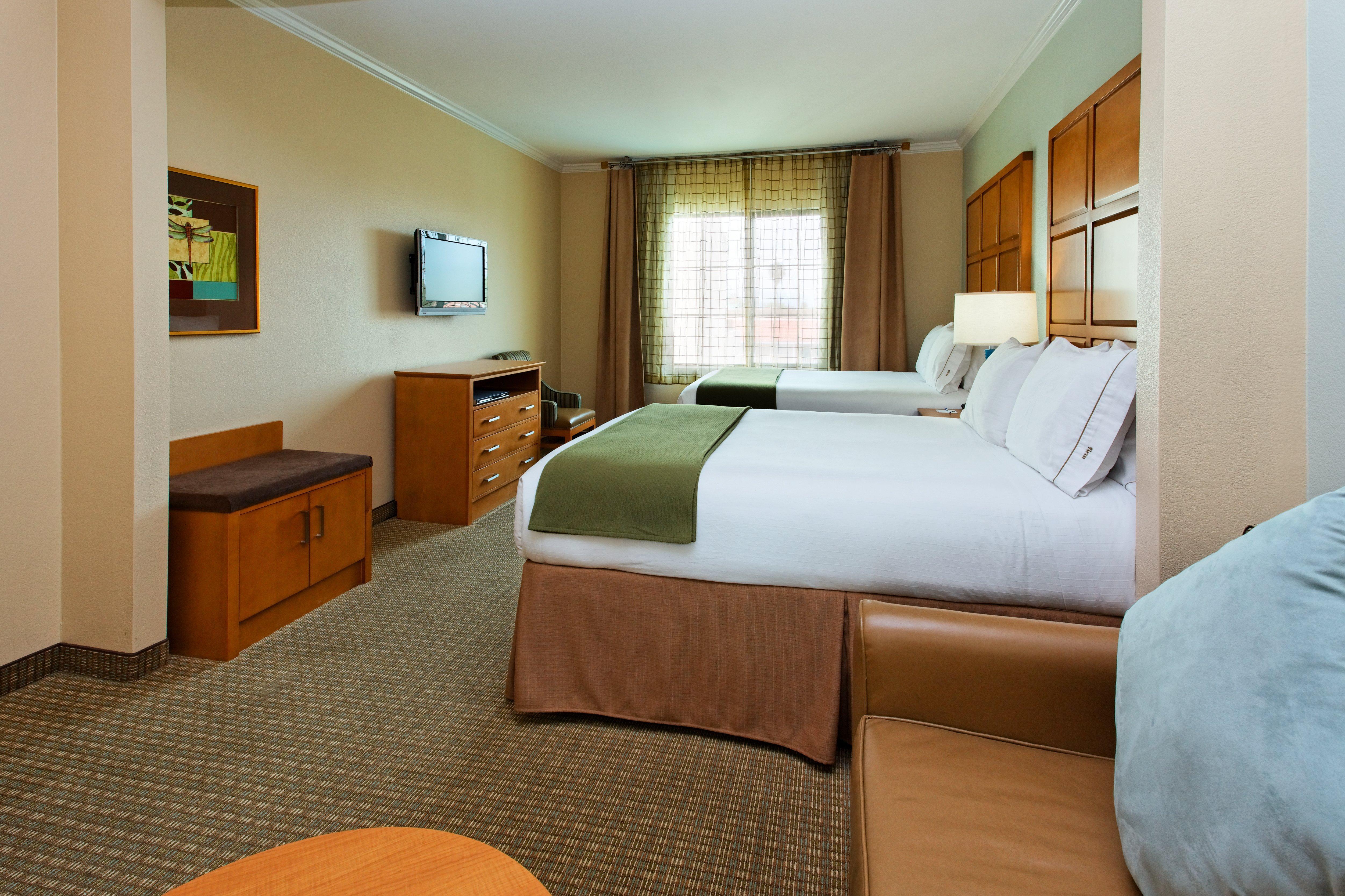 Holiday Inn Express & Suites Santa Clara - Silicon Valley By Ihg Dış mekan fotoğraf